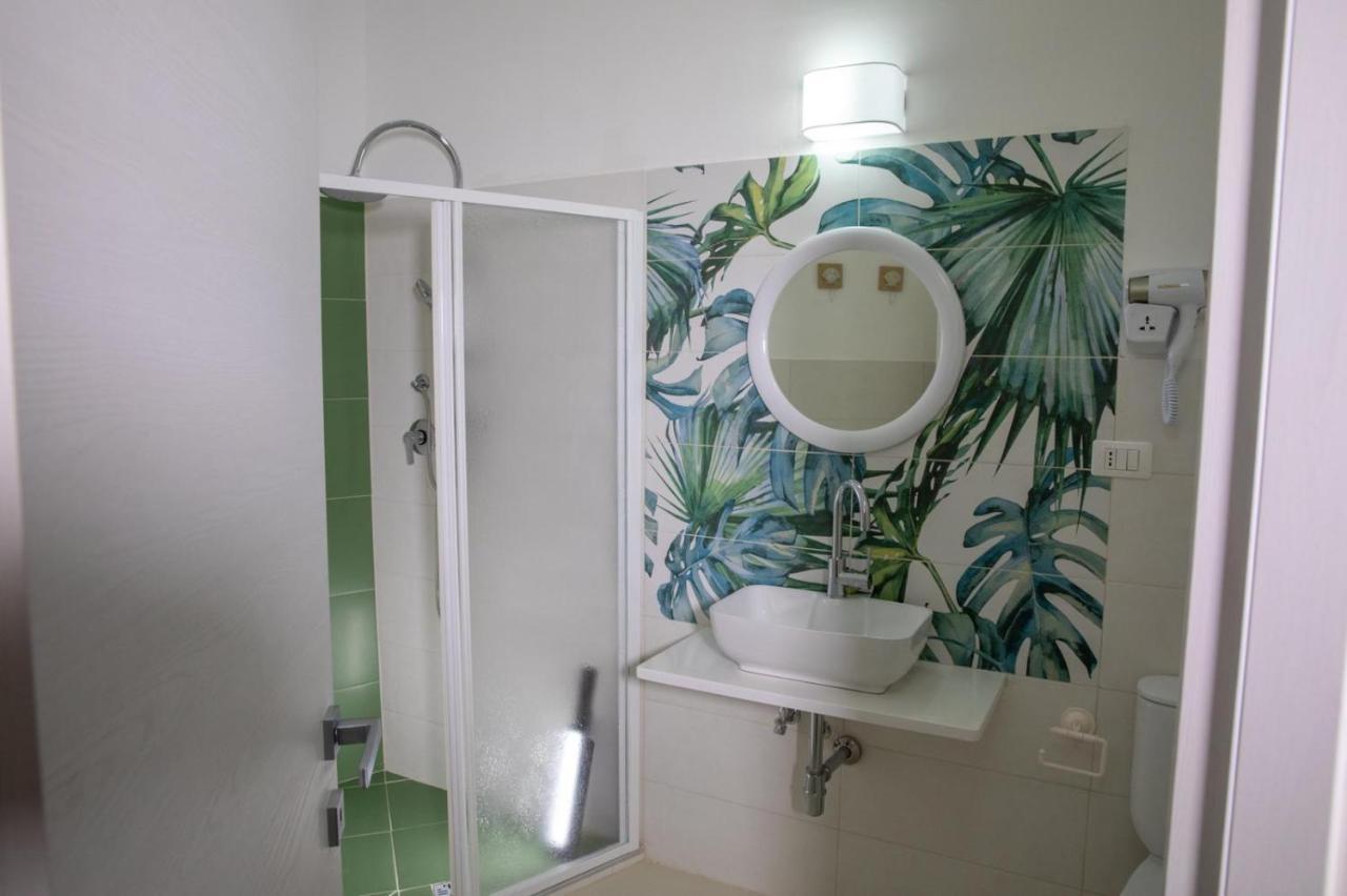 Largo Sicilia B&B アヴォラ エクステリア 写真