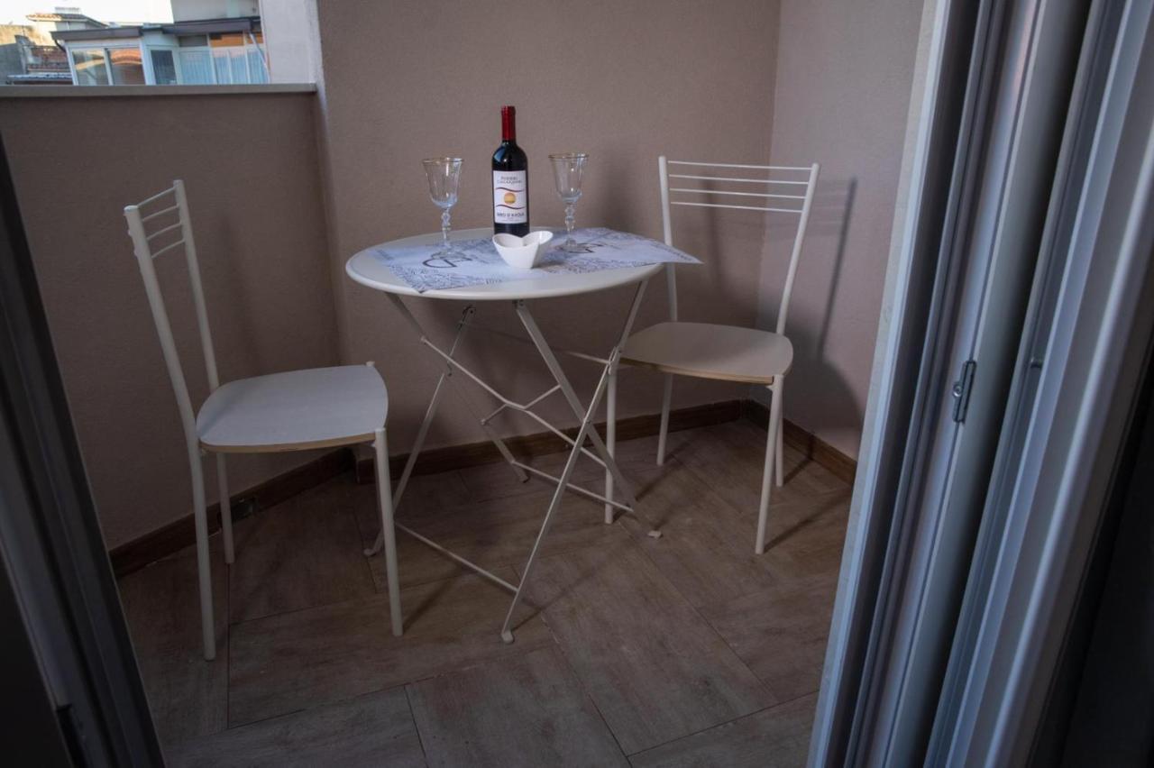 Largo Sicilia B&B アヴォラ エクステリア 写真