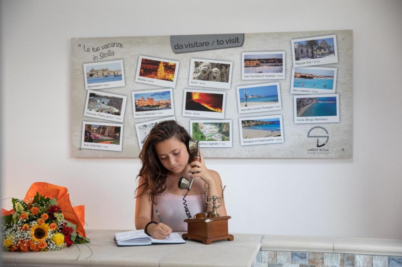 Largo Sicilia B&B アヴォラ エクステリア 写真