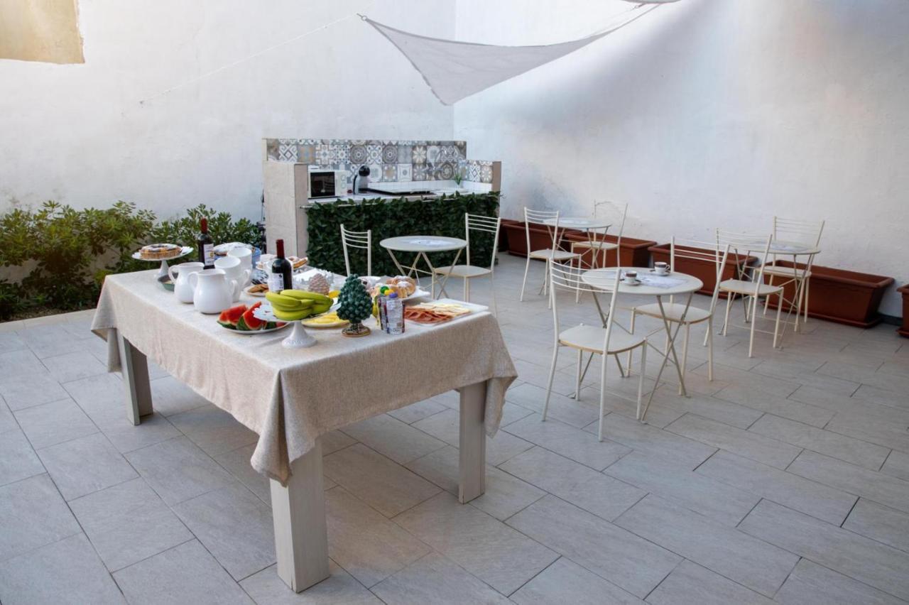 Largo Sicilia B&B アヴォラ エクステリア 写真